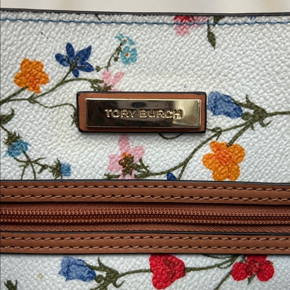 Tory Burch Delphi Floral Tote - Picture 6 of 9